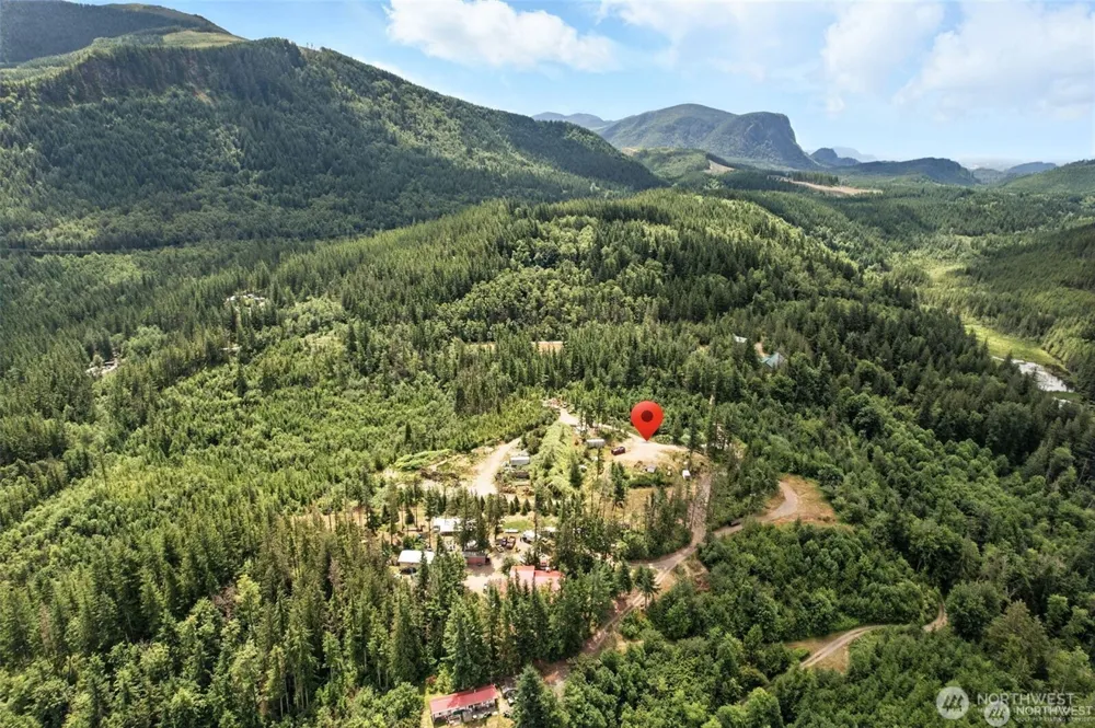 35022 SE 332nd Street Ravensdale, WA 98051