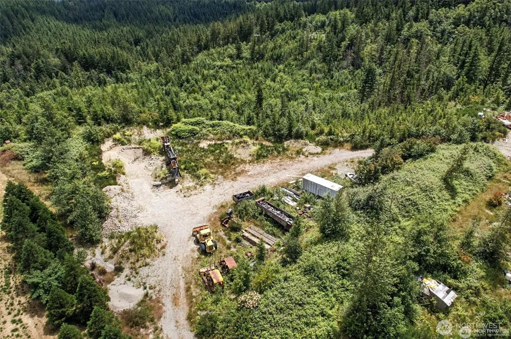 35022 SE 332nd Street Ravensdale, WA 98051