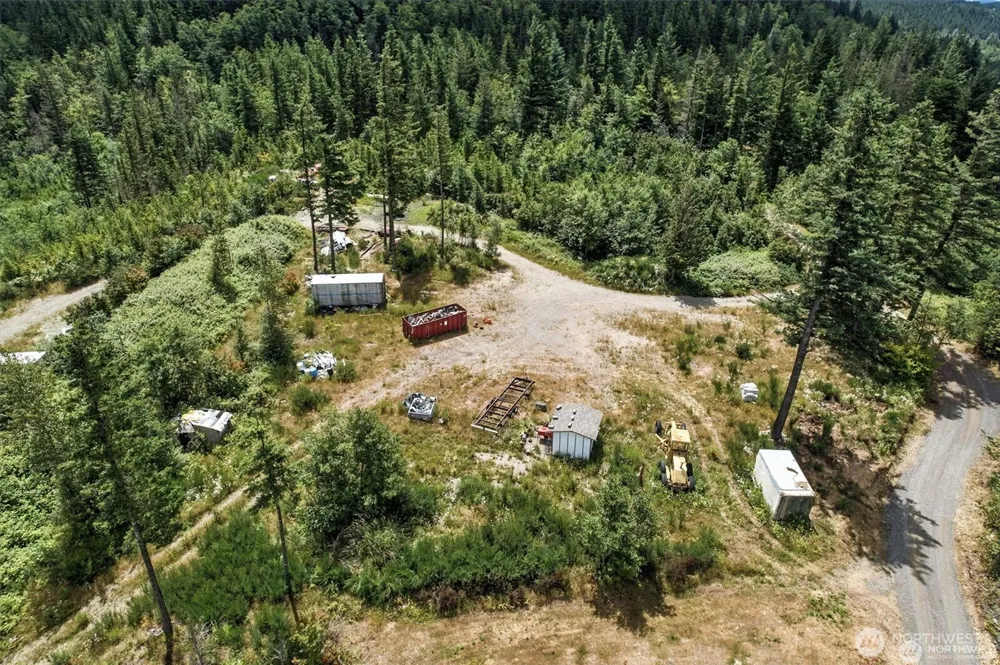 35022 SE 332nd Street Ravensdale, WA 98051