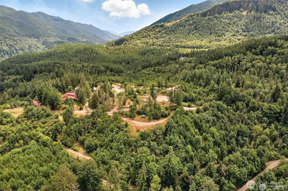 35022 SE 332nd Street Ravensdale, WA 98051