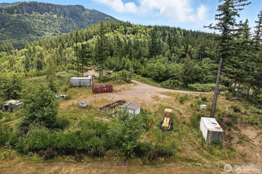 35022 SE 332nd Street Ravensdale, WA 98051