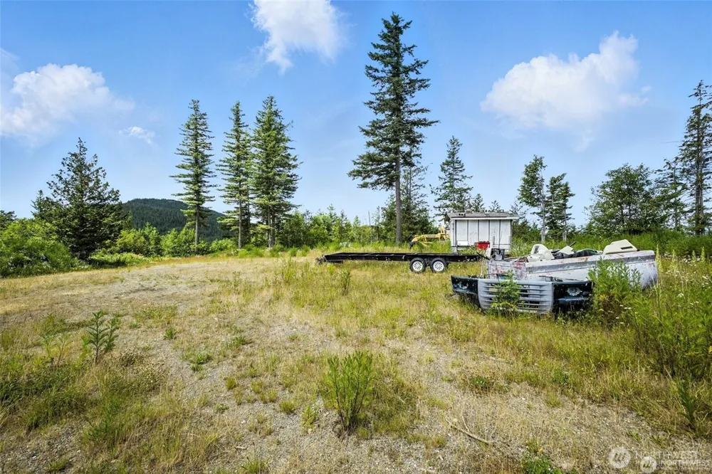 35022 SE 332nd Street Ravensdale, WA 98051