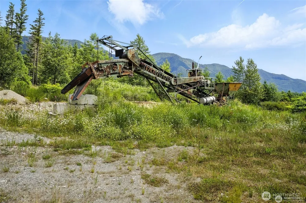 35022 SE 332nd Street Ravensdale, WA 98051
