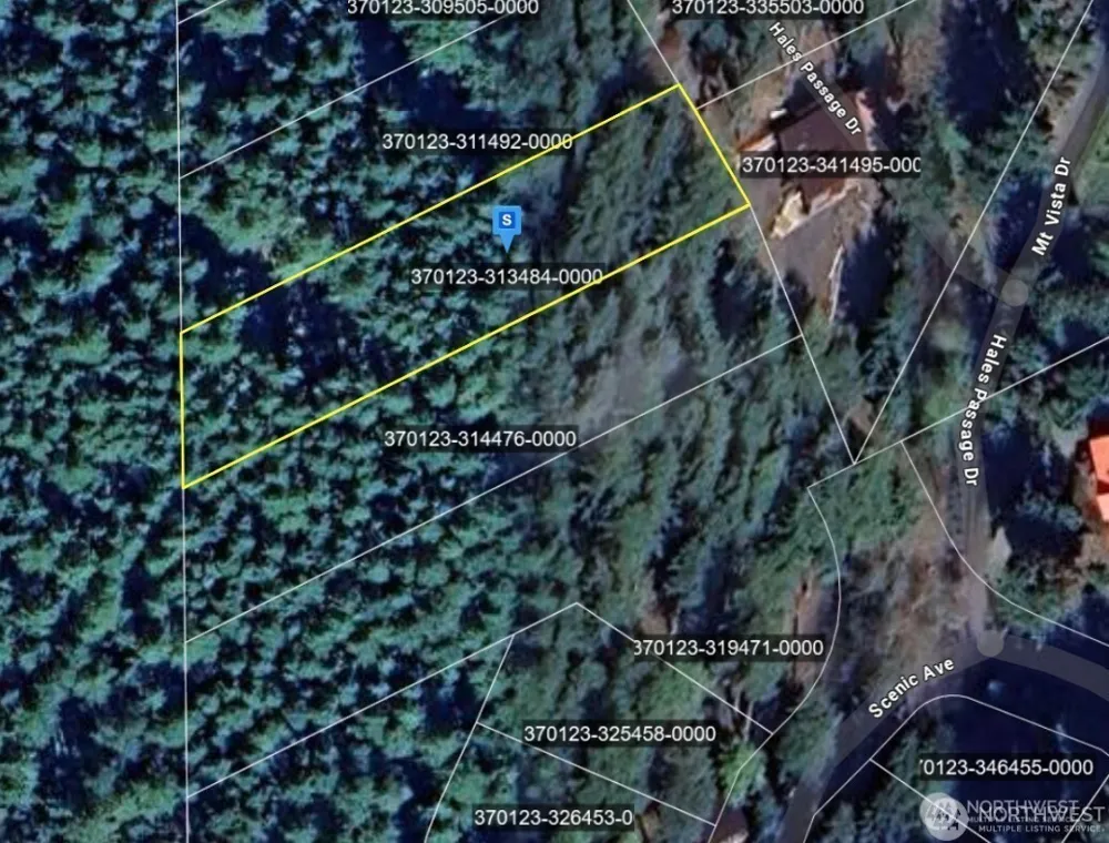 3073 Hales Passage Drive Lummi Island, WA 98262
