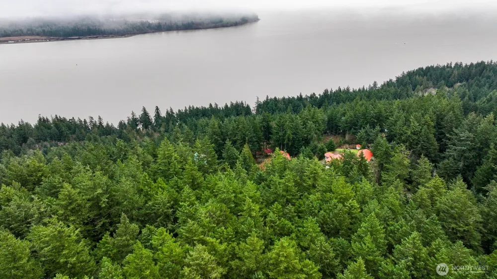 3073 Hales Passage Drive Lummi Island, WA 98262
