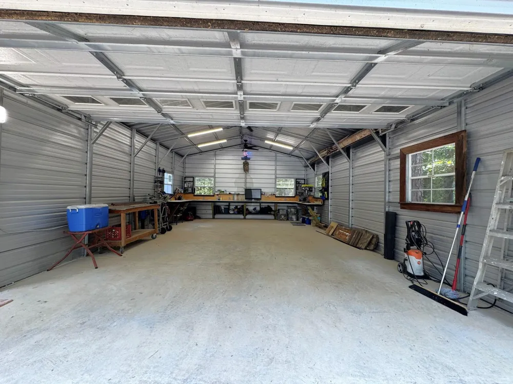 331 County Road 3240 Colmesneil, TX 75938