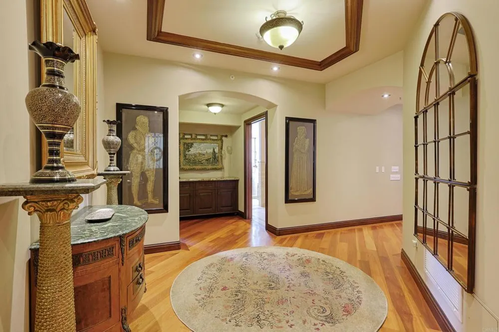 120 C AVENUE #201 Coronado, CA 92118