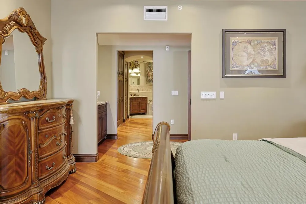120 C AVENUE #201 Coronado, CA 92118