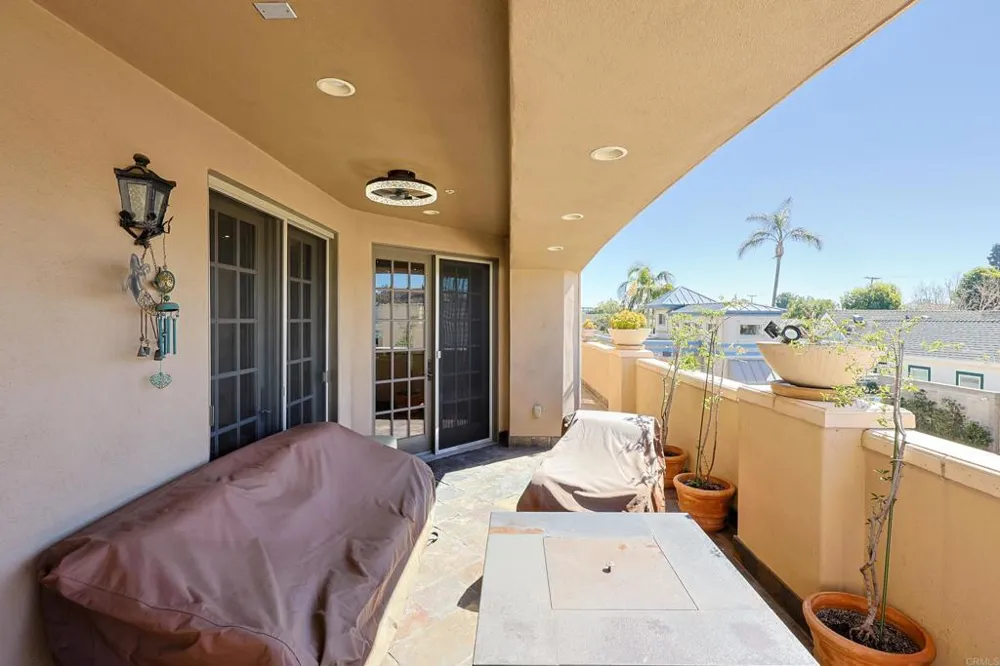 120 C AVENUE #201 Coronado, CA 92118