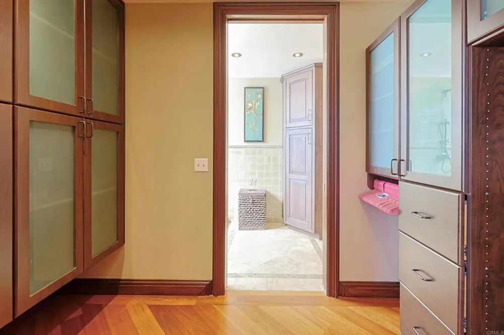 120 C AVENUE #201 Coronado, CA 92118