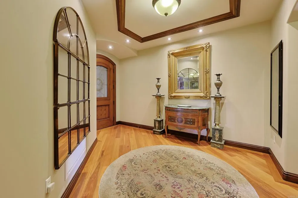 120 C AVENUE #201 Coronado, CA 92118
