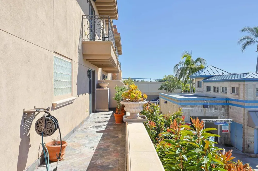 120 C AVENUE #201 Coronado, CA 92118