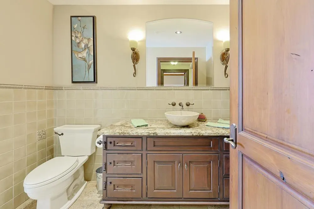 120 C AVENUE #201 Coronado, CA 92118