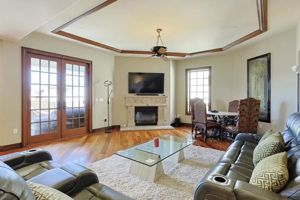 120 C AVENUE #201 Coronado, CA 92118