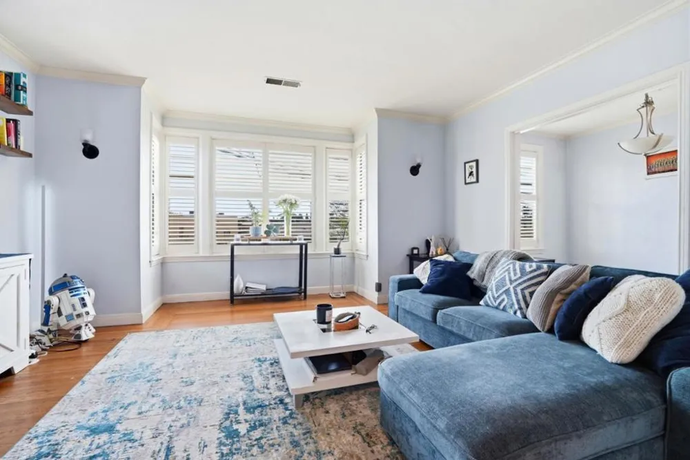 871 Woodside Way San Mateo, CA 94401