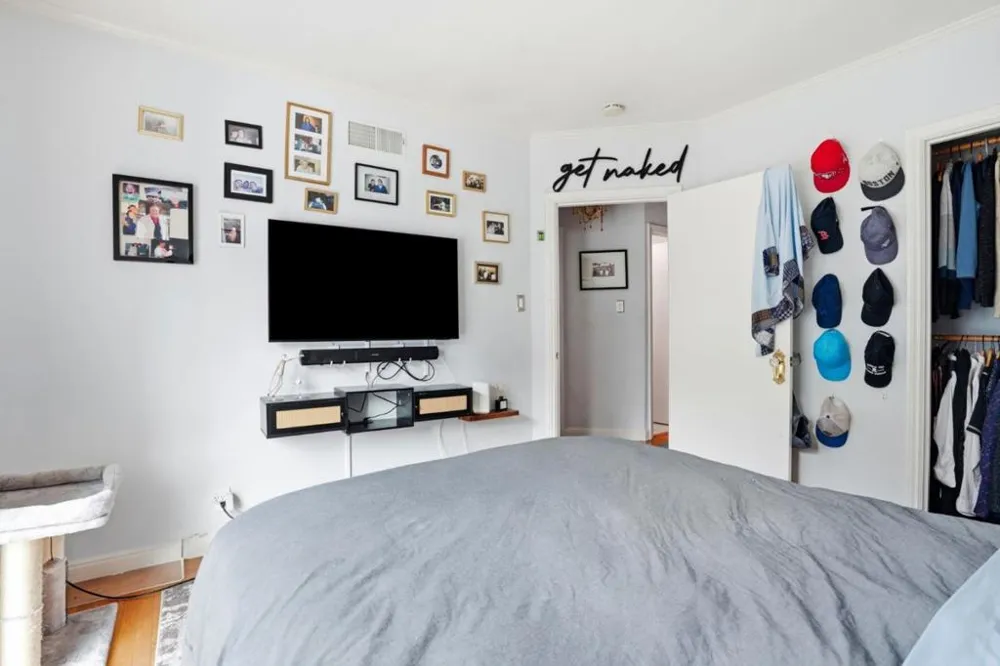 871 Woodside Way San Mateo, CA 94401