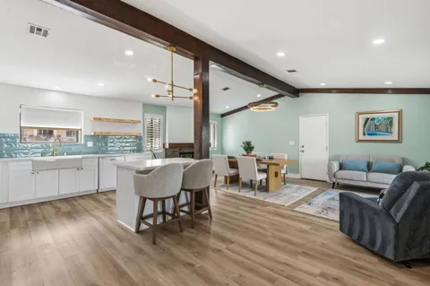 79990 Camelback Drive
