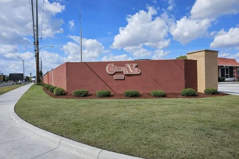 2929 W OAK RIDGE ROAD #E6