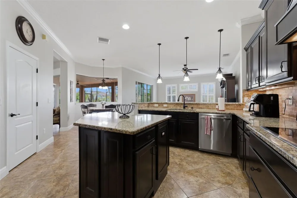 112 170TH STREET E Bradenton, FL 34212