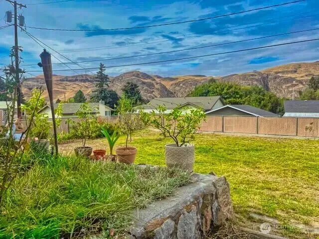 804 Central Drive Coulee Dam, WA 99116