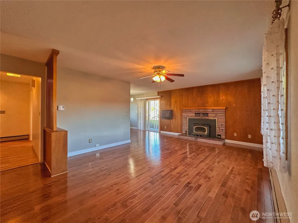 804 Central Drive Coulee Dam, WA 99116