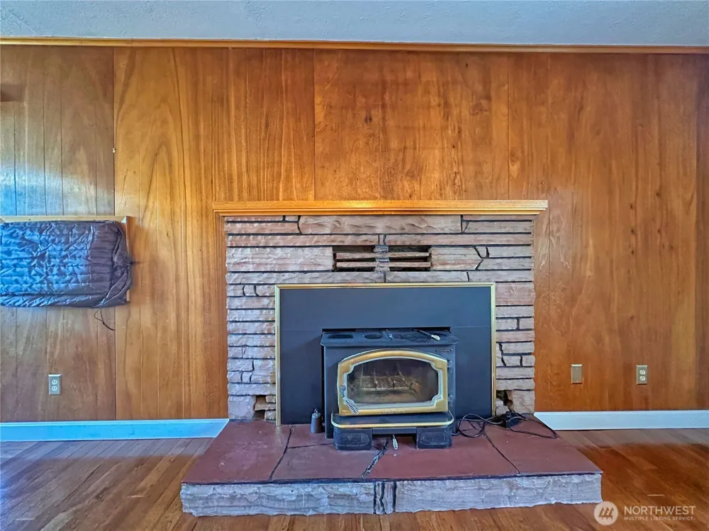 804 Central Drive Coulee Dam, WA 99116
