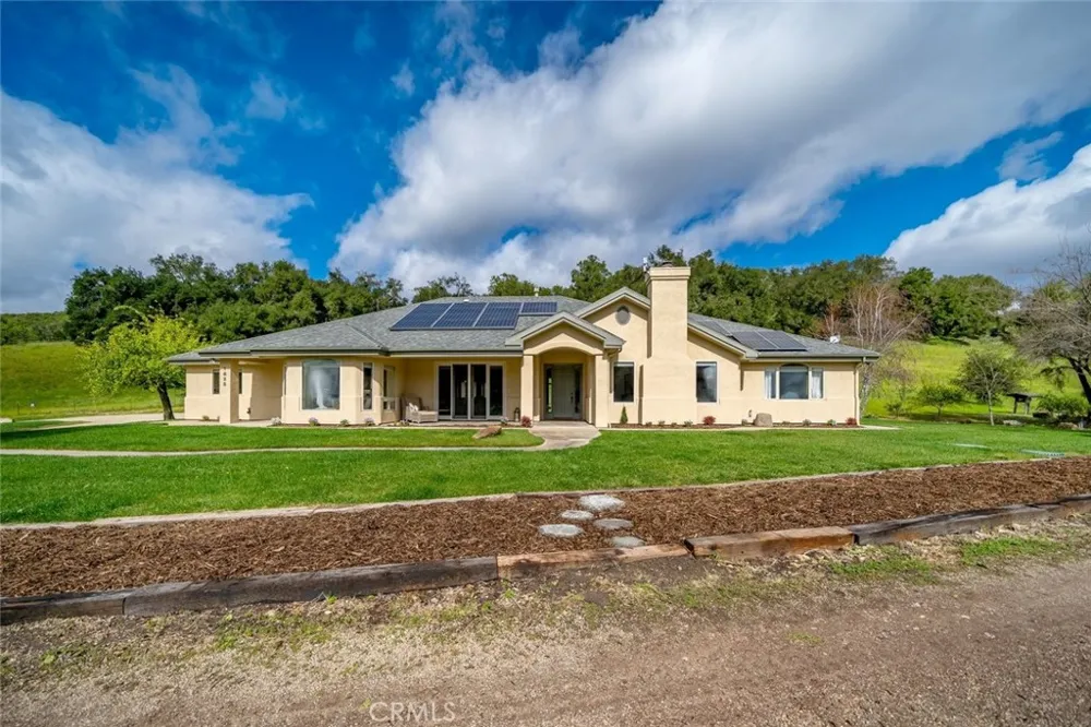 1825 Hi Mountain Arroyo Grande, CA 93420