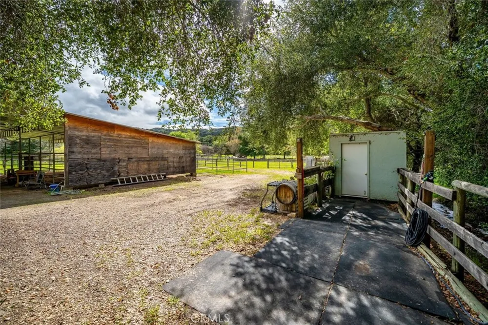 1825 Hi Mountain Arroyo Grande, CA 93420