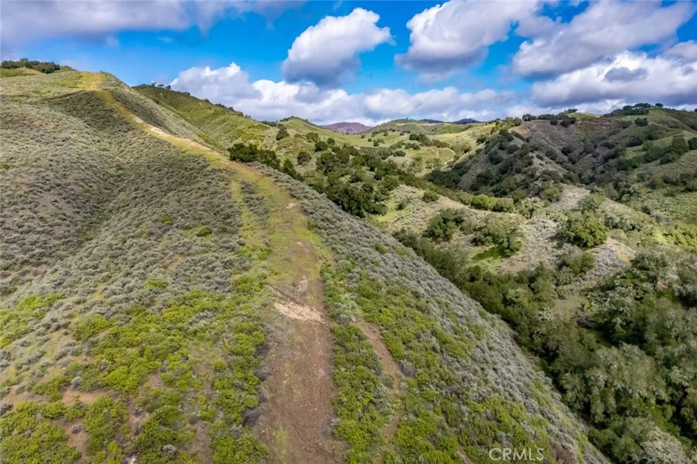 1825 Hi Mountain Arroyo Grande, CA 93420
