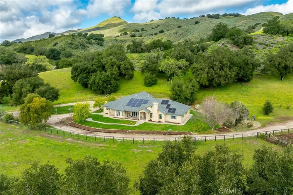 1825 Hi Mountain Arroyo Grande, CA 93420