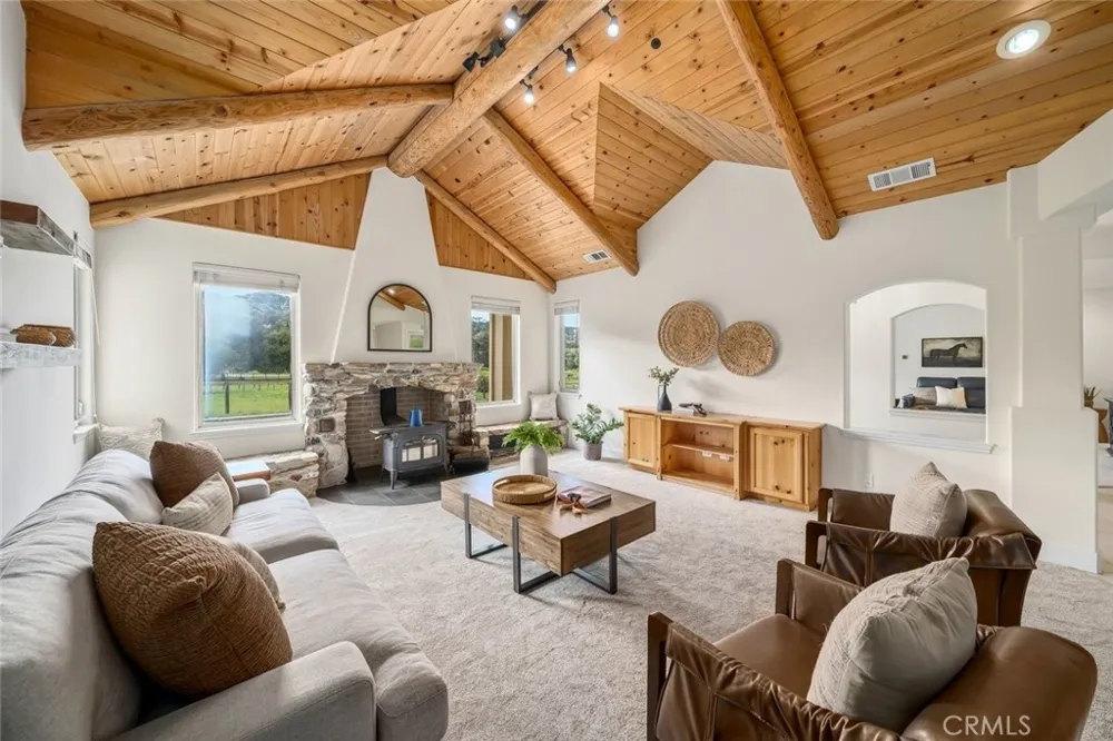 1825 Hi Mountain Arroyo Grande, CA 93420