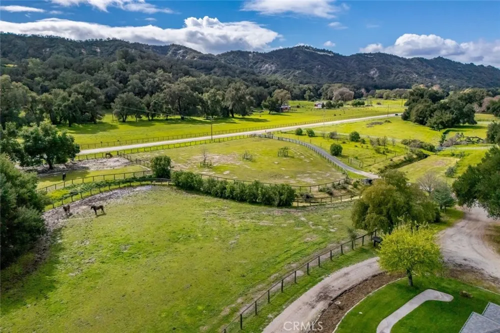 1825 Hi Mountain Arroyo Grande, CA 93420