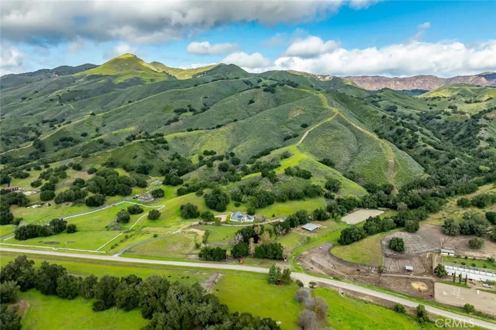 1825 Hi Mountain Arroyo Grande, CA 93420