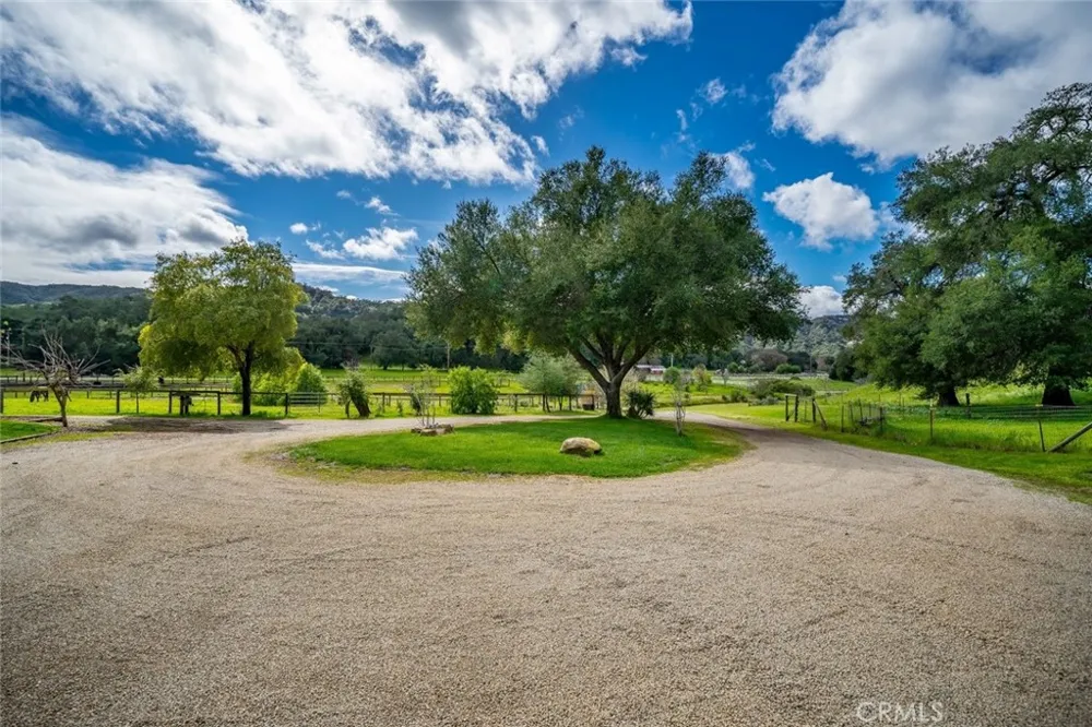 1825 Hi Mountain Arroyo Grande, CA 93420