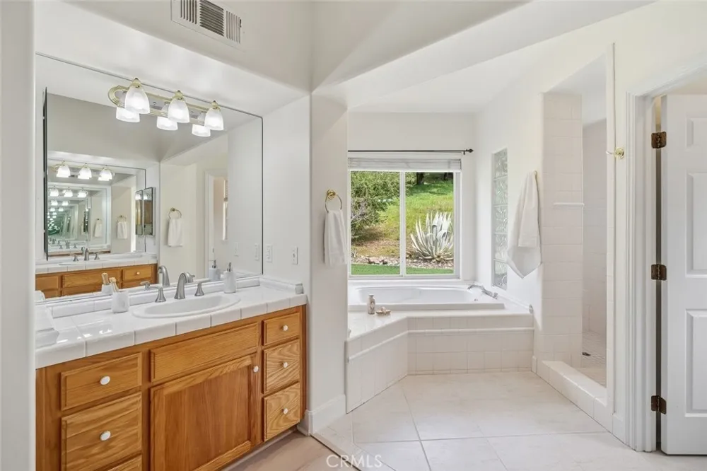 1825 Hi Mountain Arroyo Grande, CA 93420