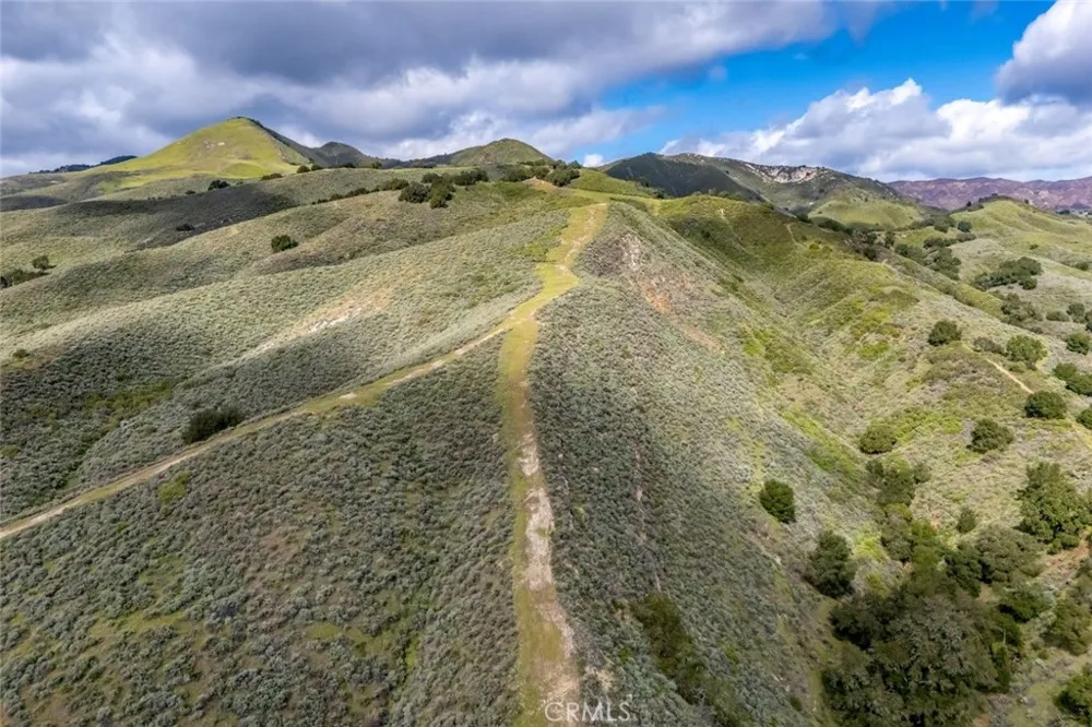1825 Hi Mountain Arroyo Grande, CA 93420