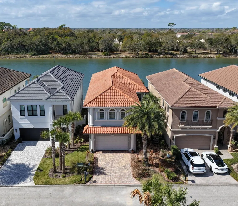 262 YACHT HARBOR DRIVE Palm Coast, FL 32137