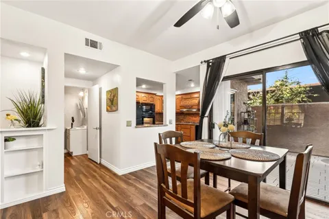 337 E Chapman