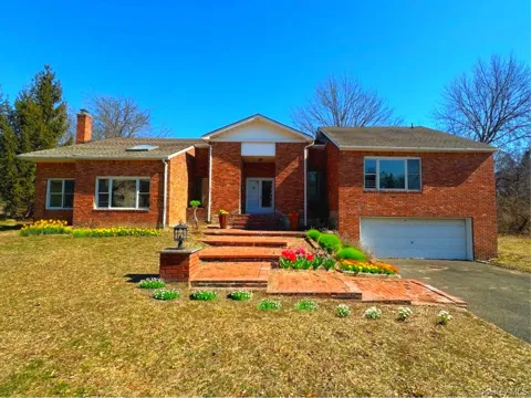 106 Woods Drive