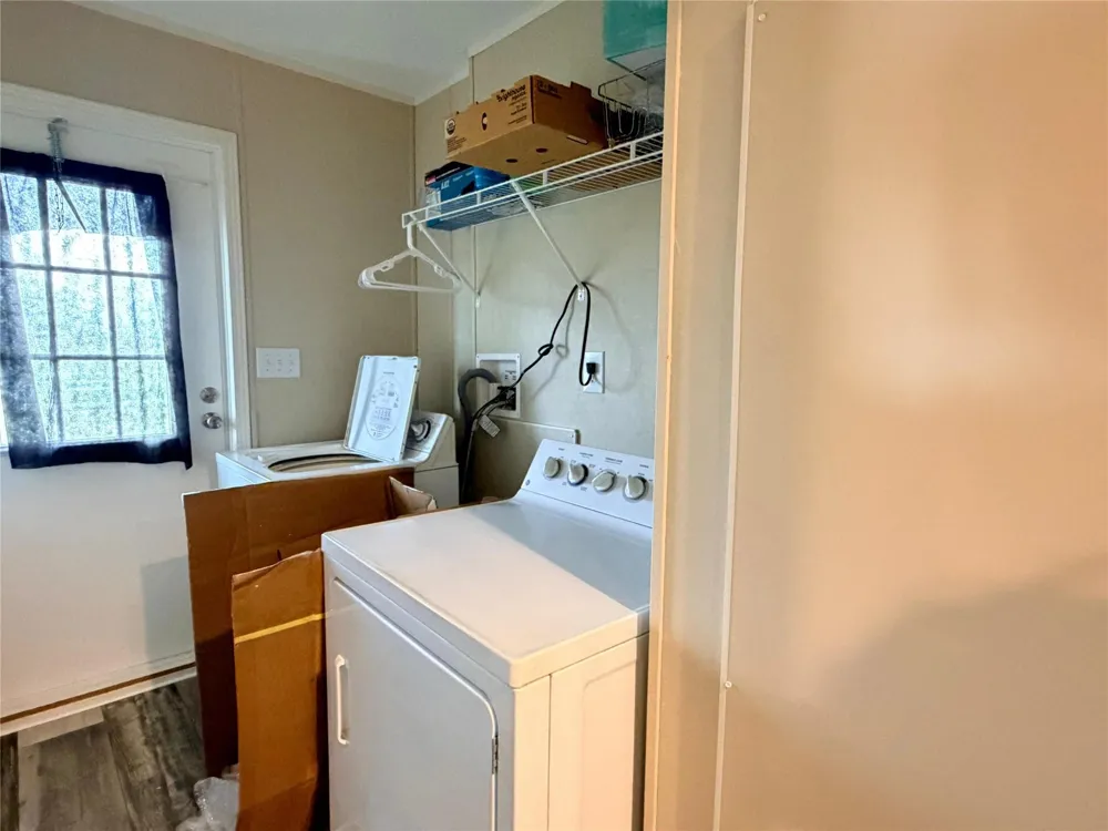 13700 Burnett Road Beasley, TX 77417