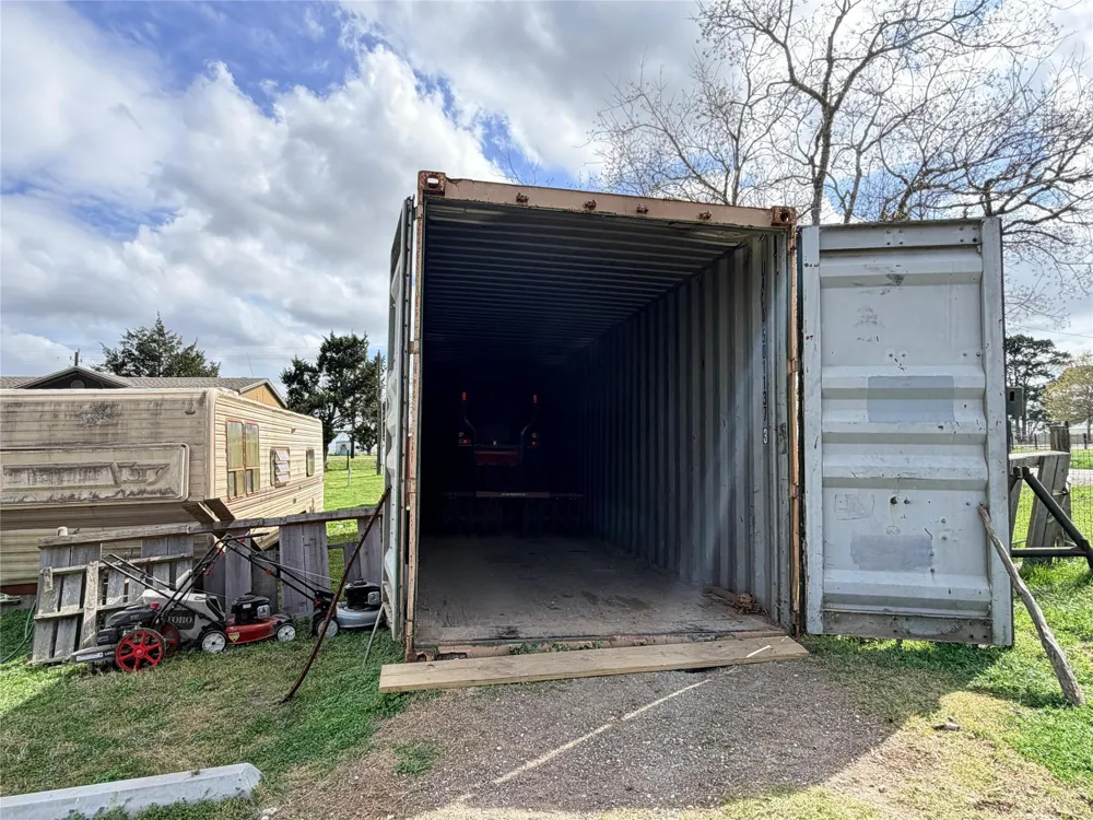 13700 Burnett Road Beasley, TX 77417