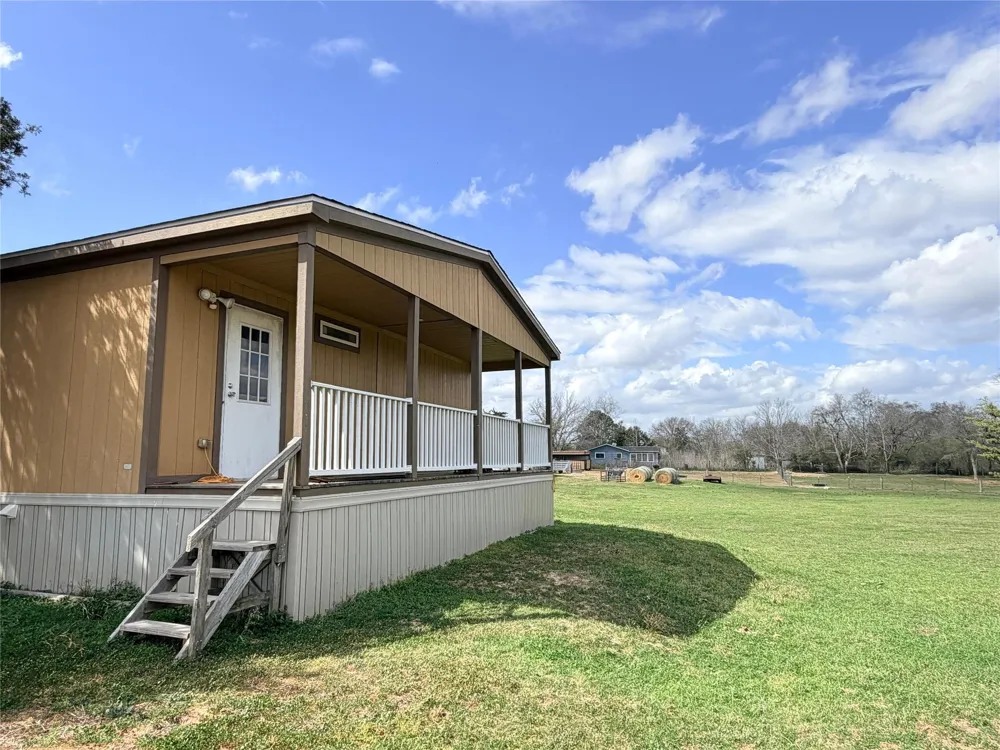 13700 Burnett Road Beasley, TX 77417