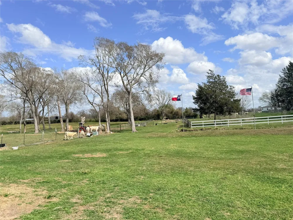 13700 Burnett Road Beasley, TX 77417