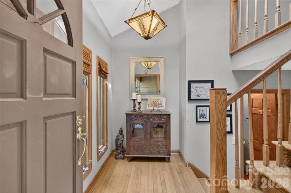10 Thornwood Court Lake Wylie, SC 29710