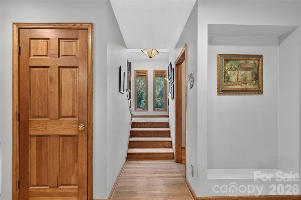10 Thornwood Court Lake Wylie, SC 29710