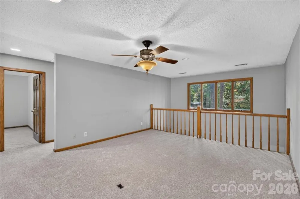 10 Thornwood Court Lake Wylie, SC 29710