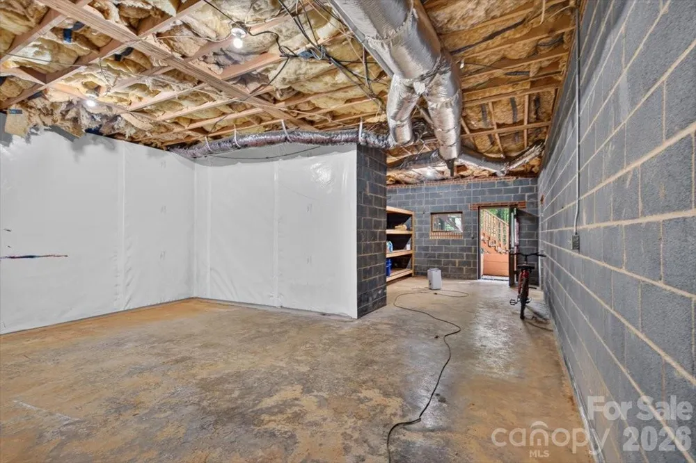 10 Thornwood Court Lake Wylie, SC 29710