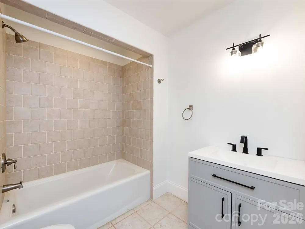 3109 Forest Lawn Drive Matthews, NC 28104