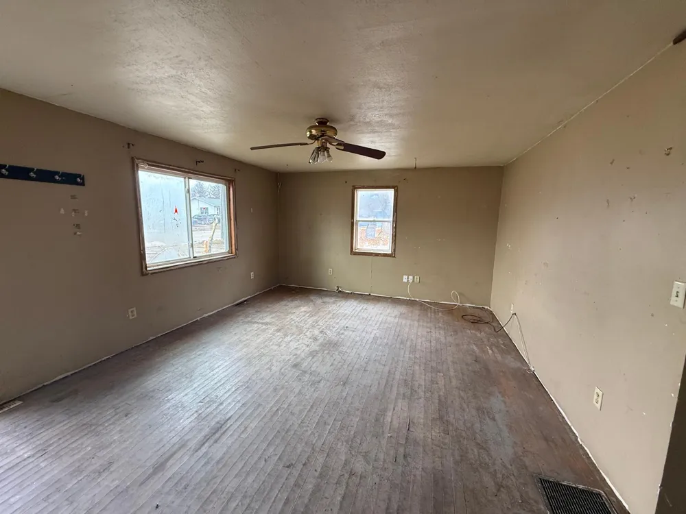 516 W Minnesota Avenue Mahnomen, MN 56557