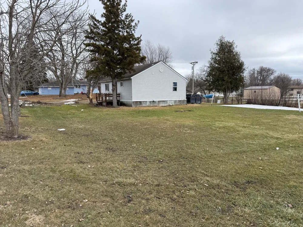 516 W Minnesota Avenue Mahnomen, MN 56557